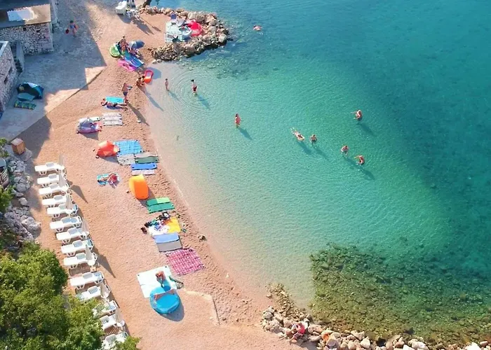 Mit Terrasse Und Meerblick By Interhome